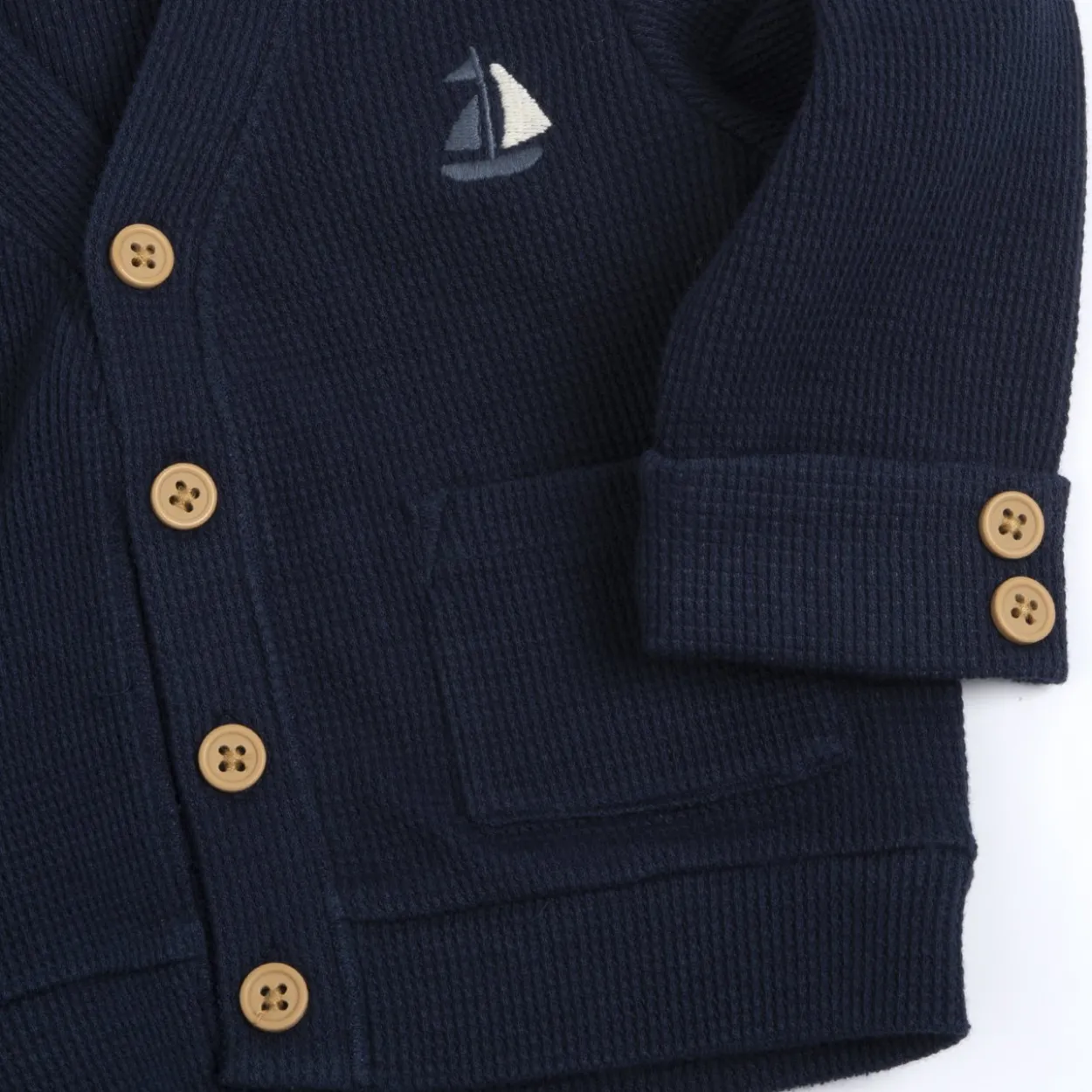 Cardigan con bottoni
