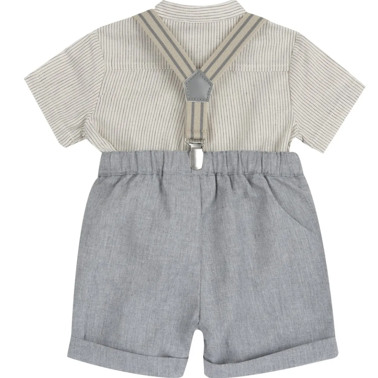 Completo camicia manica corta e pantaloni corti
