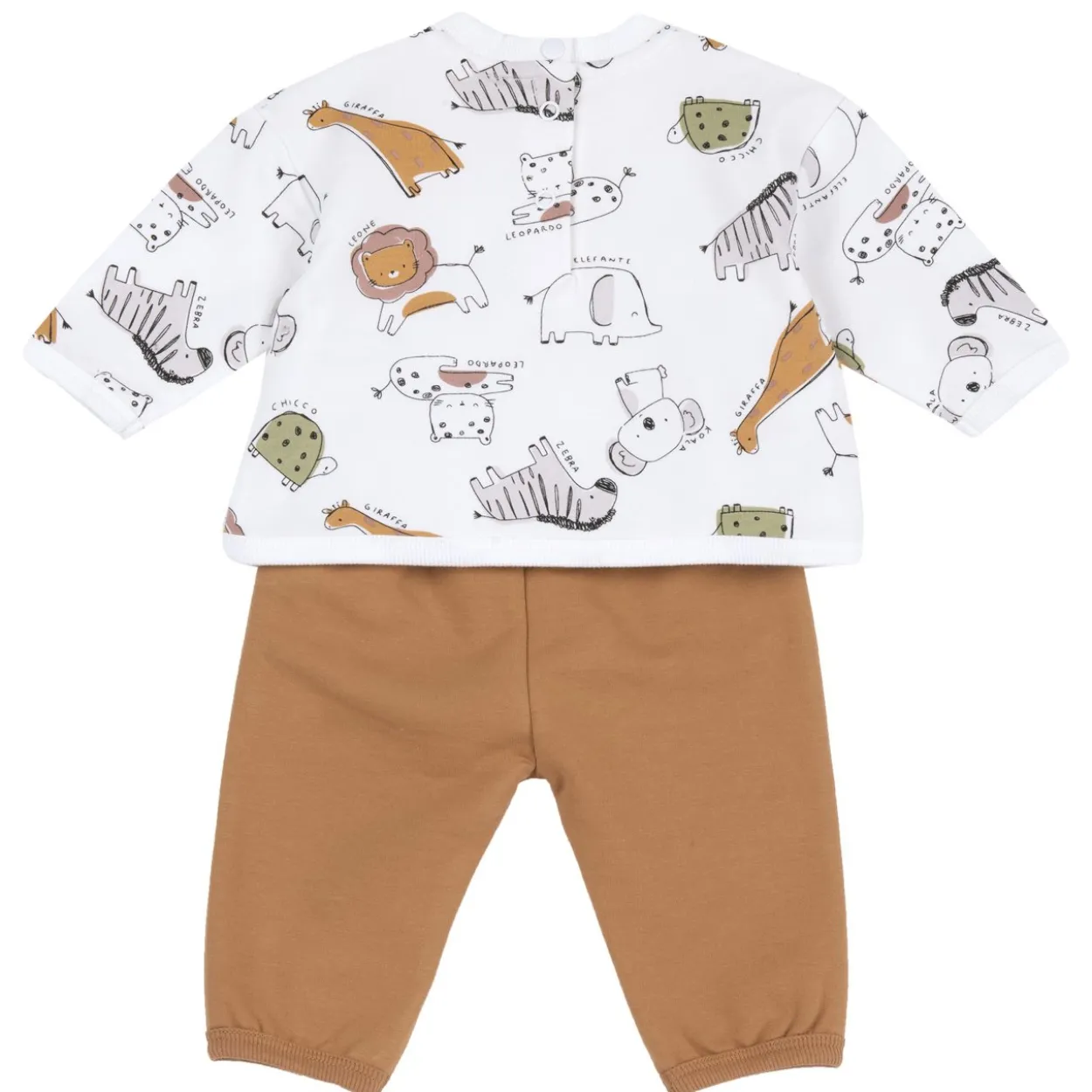 Completo maglia e pantaloni