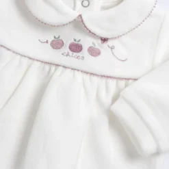 Completo maglia e pantaloni con piedini