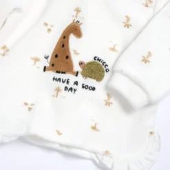 Completo maglia e pantaloni con piedini