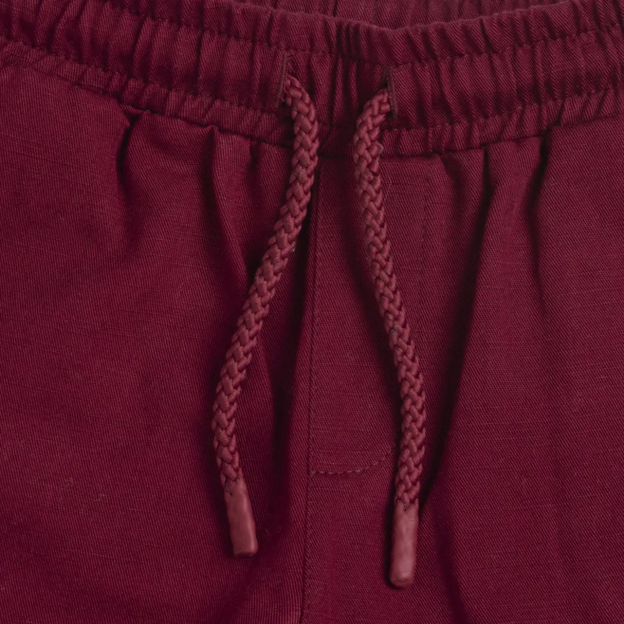 Completo maglietta con pantaloni corti