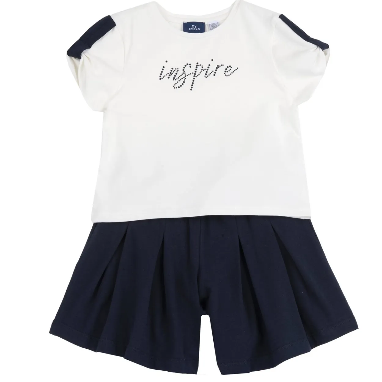 Completo maglietta manica corta con pantaloni corti