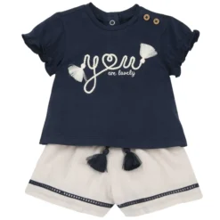 Completo maglietta manica corta con pantaloni corti