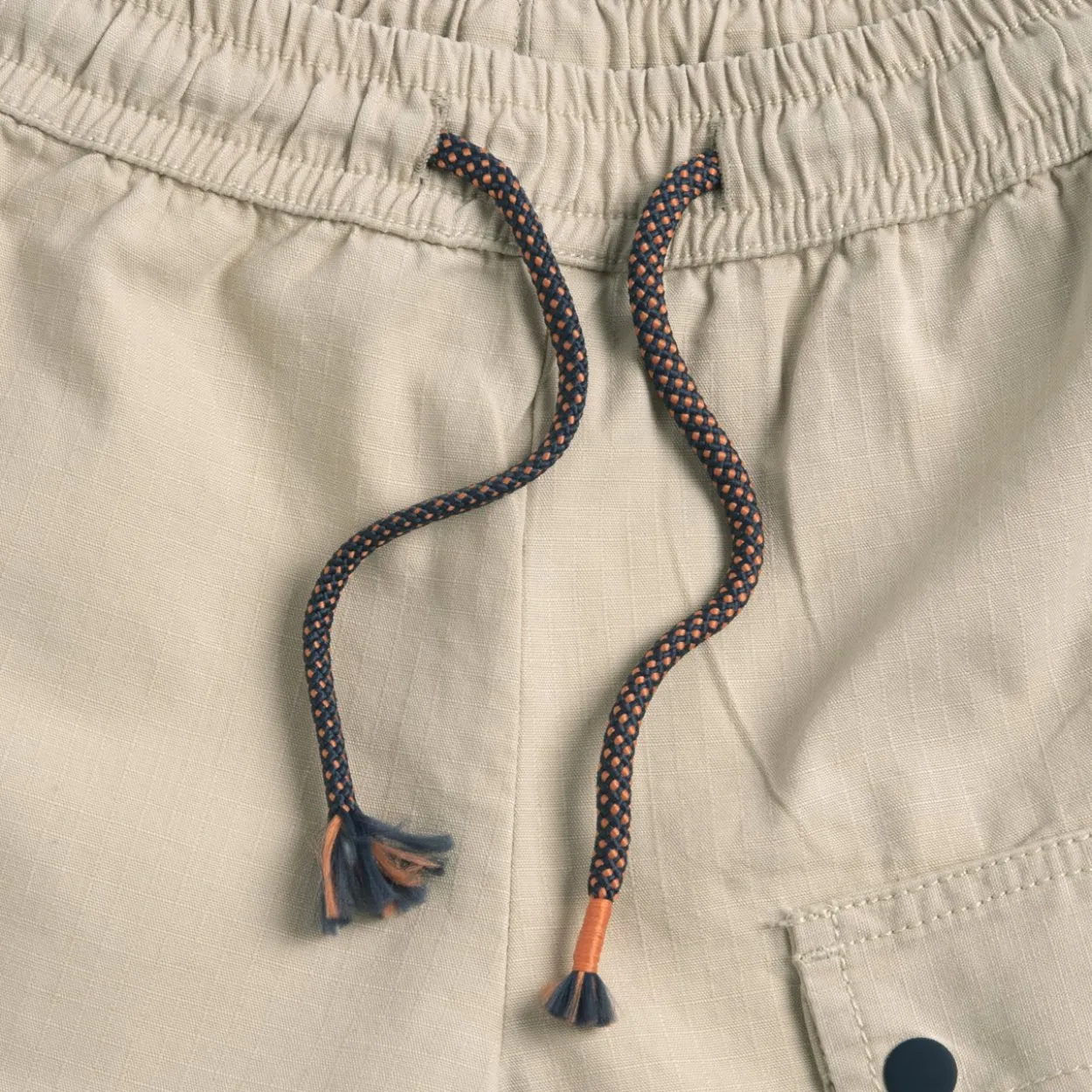 Pantaloni corti