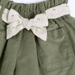 Pantaloni corti