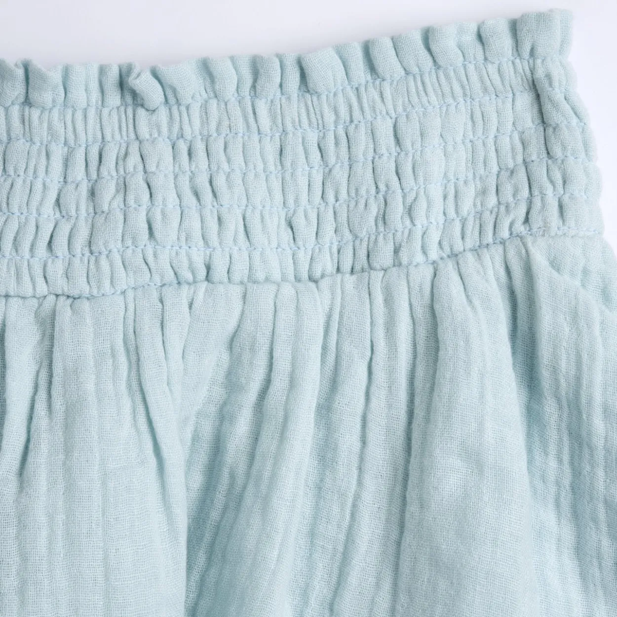 Pantaloni corti a balze