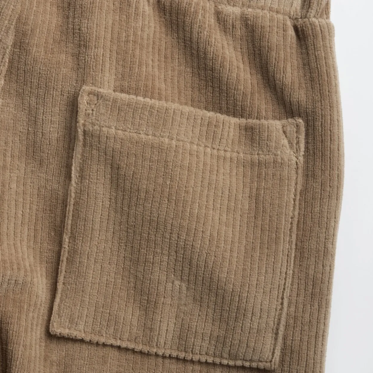 Pantaloni lunghi