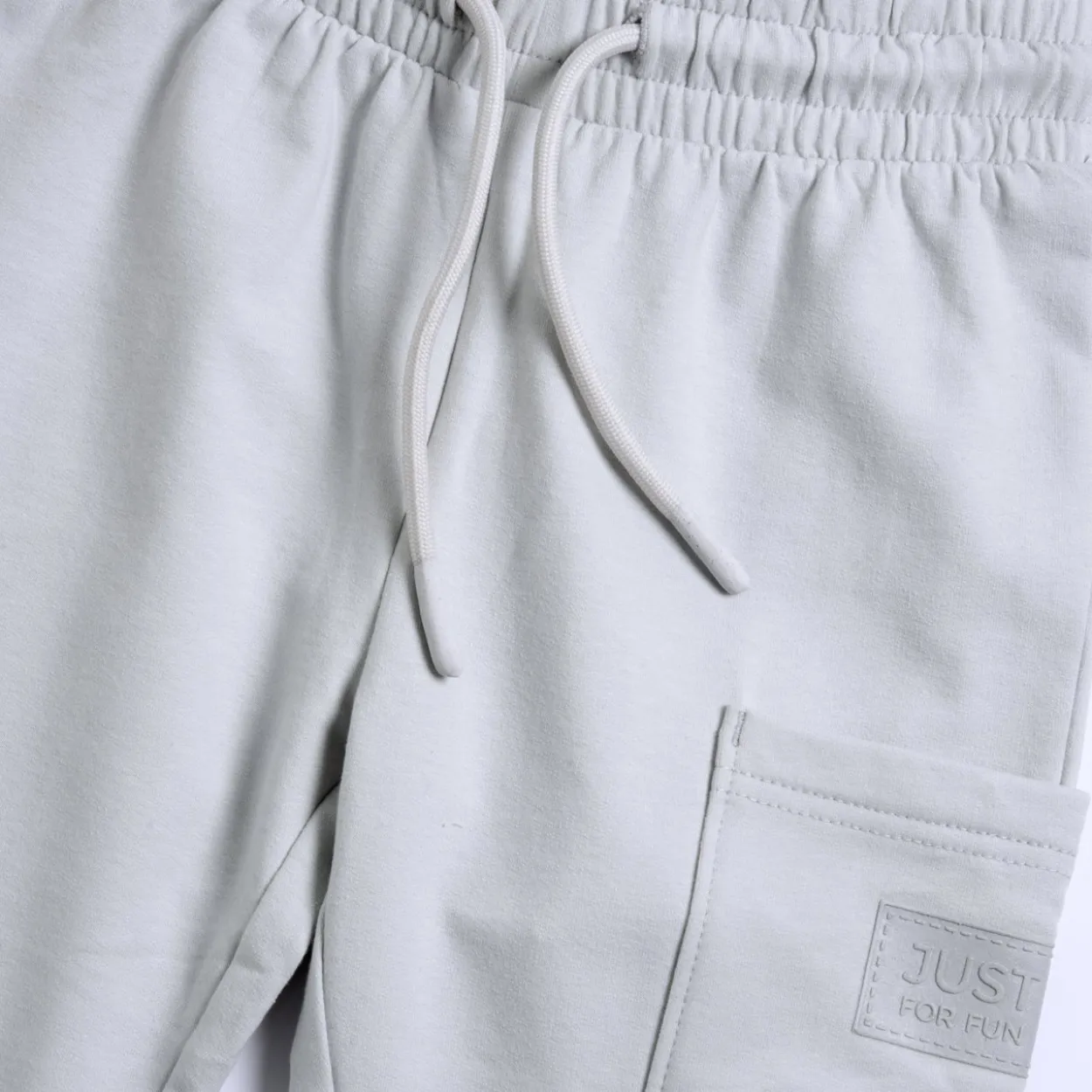 Pantaloni lunghi