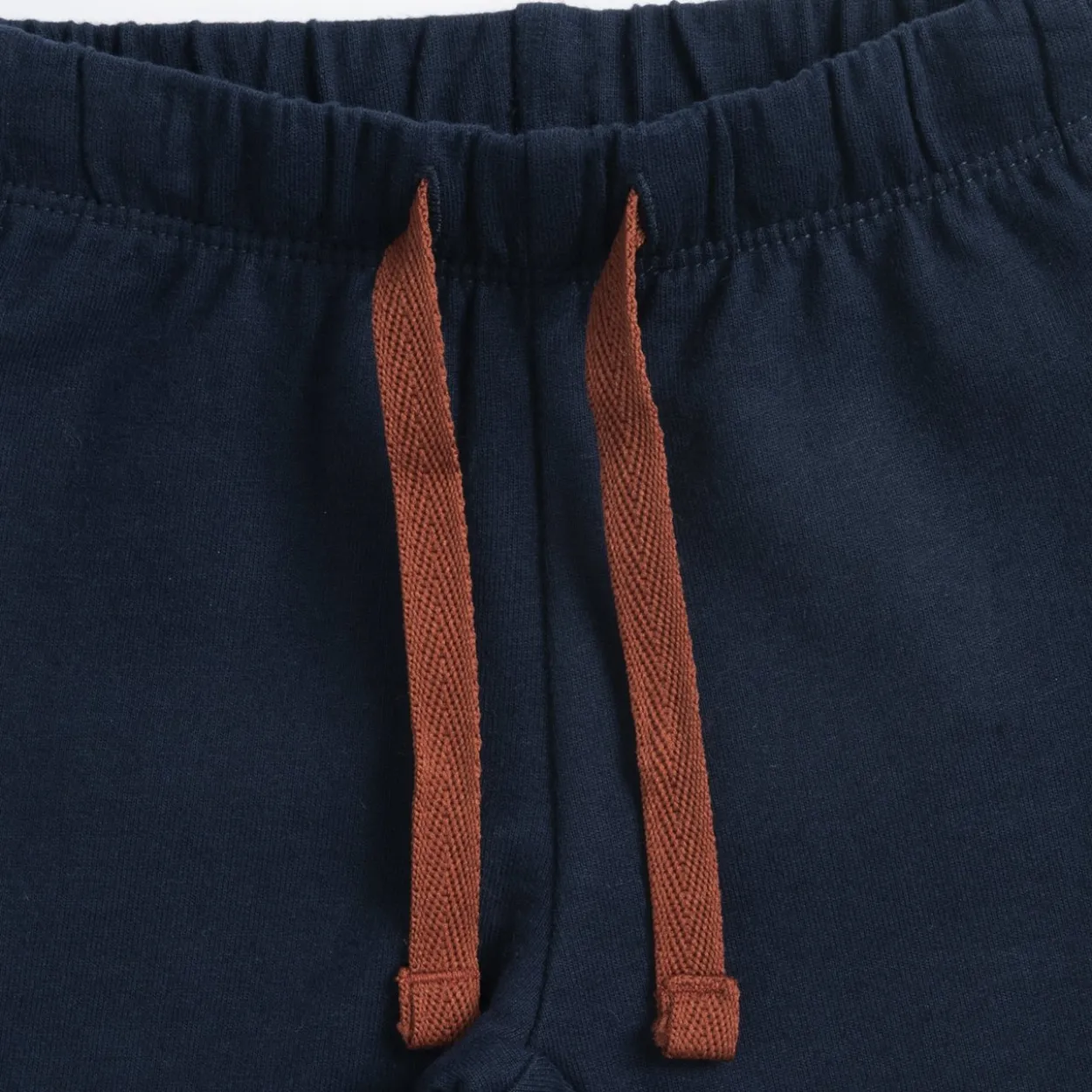 Pantaloni lunghi