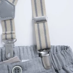 Pantaloni lunghi con bretelle